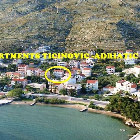 Apartments Ticinovic Omiš Exterior foto
