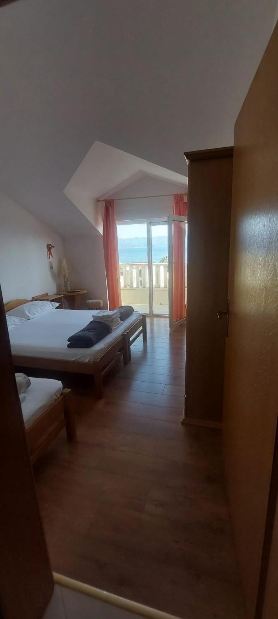 Apartments Ticinovic Omiš Exterior foto
