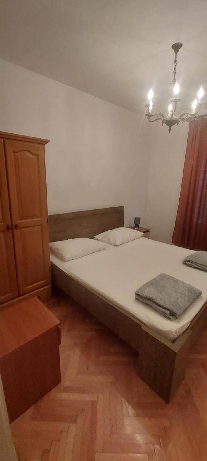 Apartments Ticinovic Omiš Exterior foto